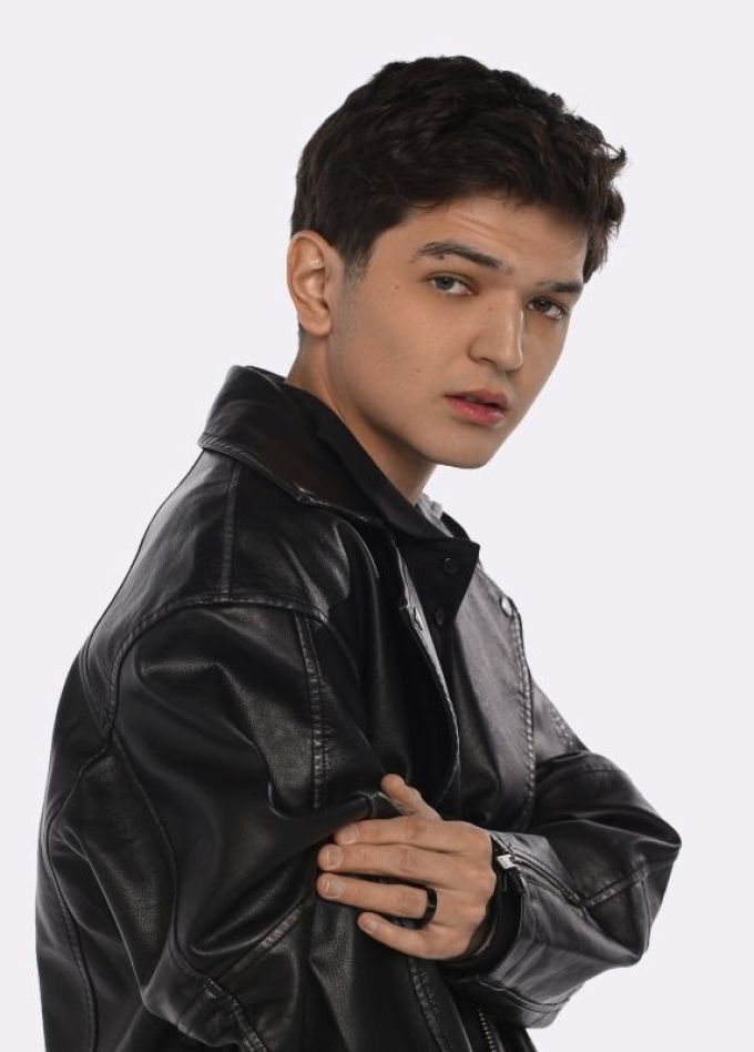 Akmal’, Арзамас