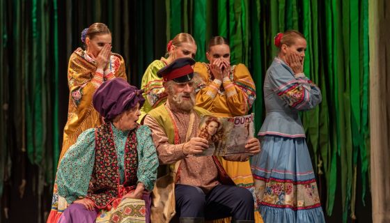 Музыкальный спектакль «Бабий бунт»