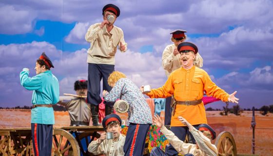 Музыкальный спектакль «Бабий бунт»