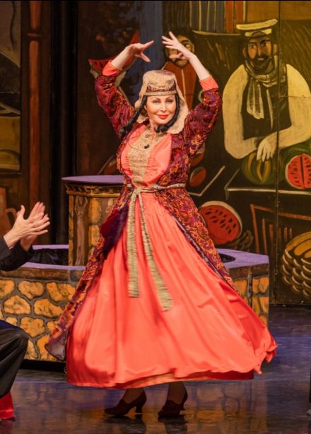 Спектакль «Ханума»