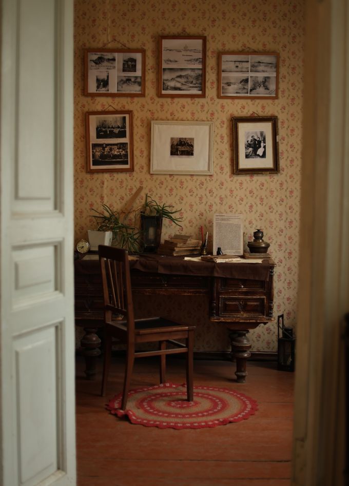 В гостях у Щелухиной