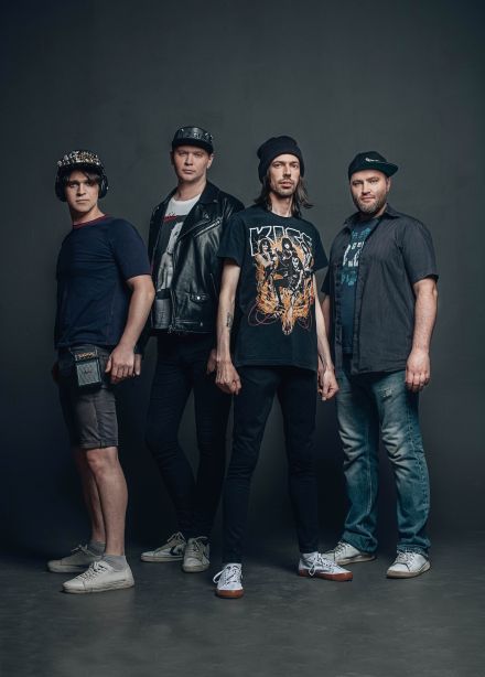 Не менее пяти оборотов