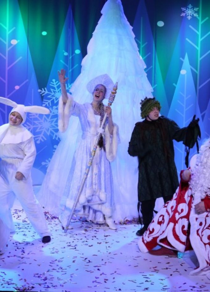 Спектакль «Новогодний бунт»