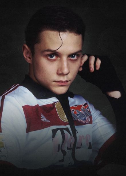 Ваня Дмитриенко