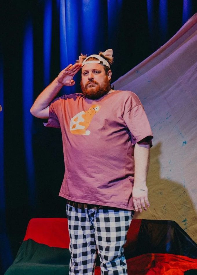 Спектакль «Тайное общество домашних животных встречает Новый год»