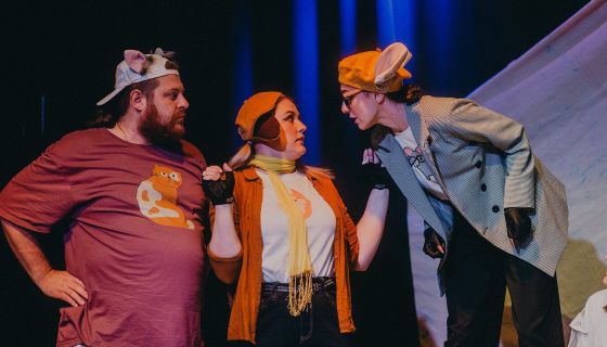 Спектакль «Тайное общество домашних животных встречает Новый год»