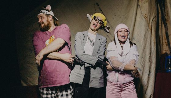 Спектакль «Тайное общество домашних животных встречает Новый год»