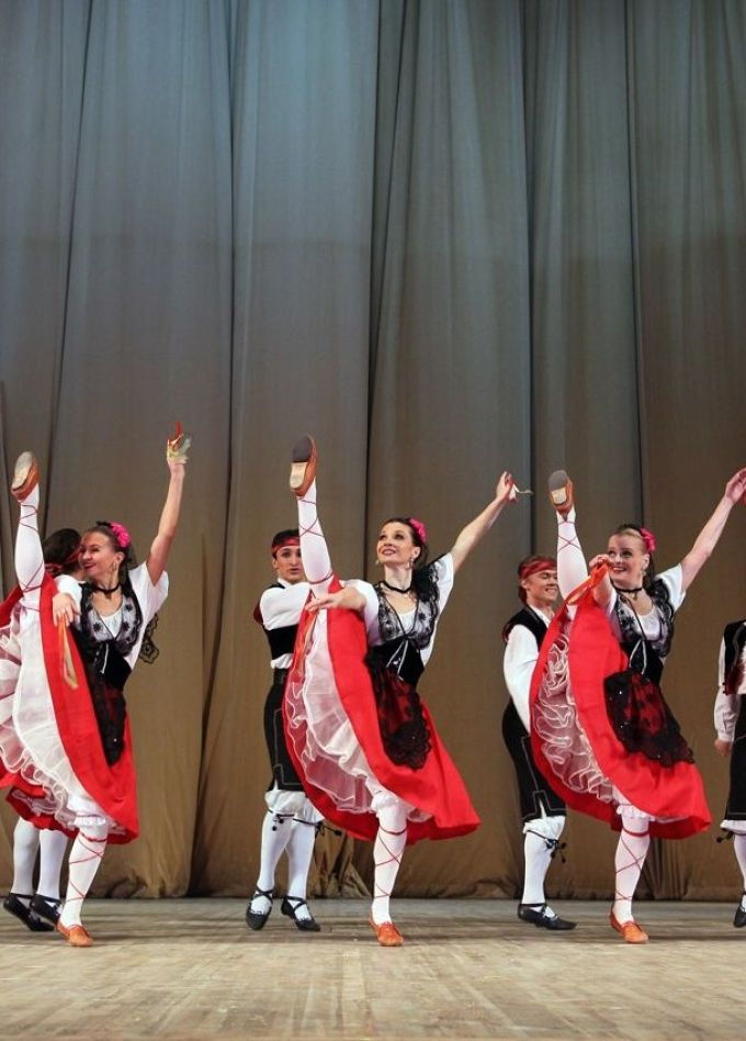 Ансамбль танца им. Игоря Моисеева