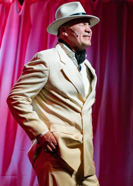 Спектакль «Отпетые мошенники»