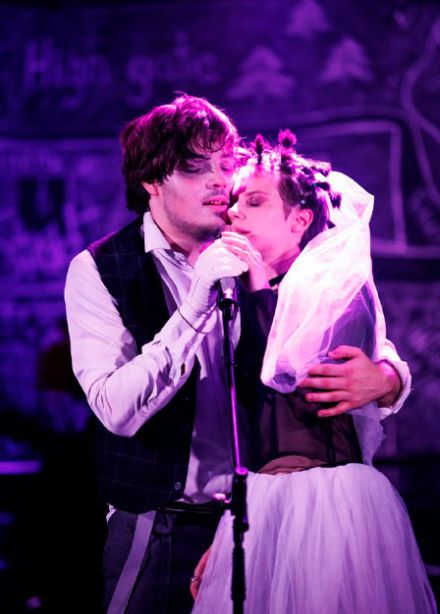 Трехгрошовая опера. Спектакль