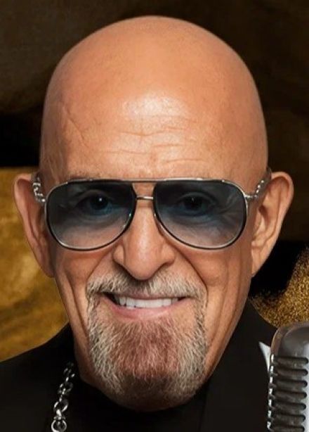 Михаил Шуфутинский