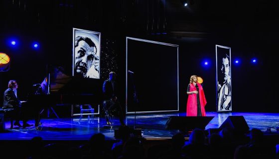 Спектакль «Династии»