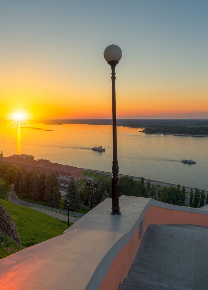 С гидом по вечернему Нижнему Новгороду