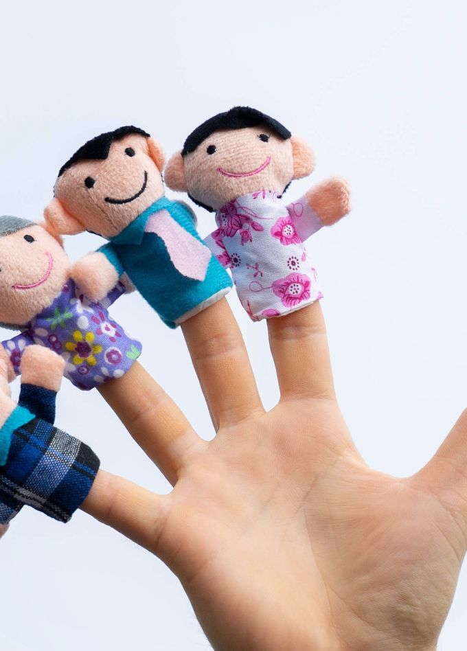 Алиса в стране у Петрушки