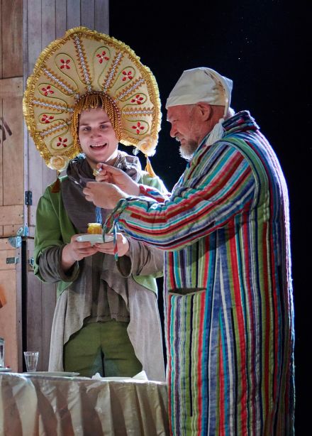 Спектакль «Ваш выход!»