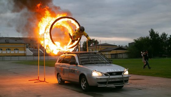 Шоу каскадеров «Битва машин»