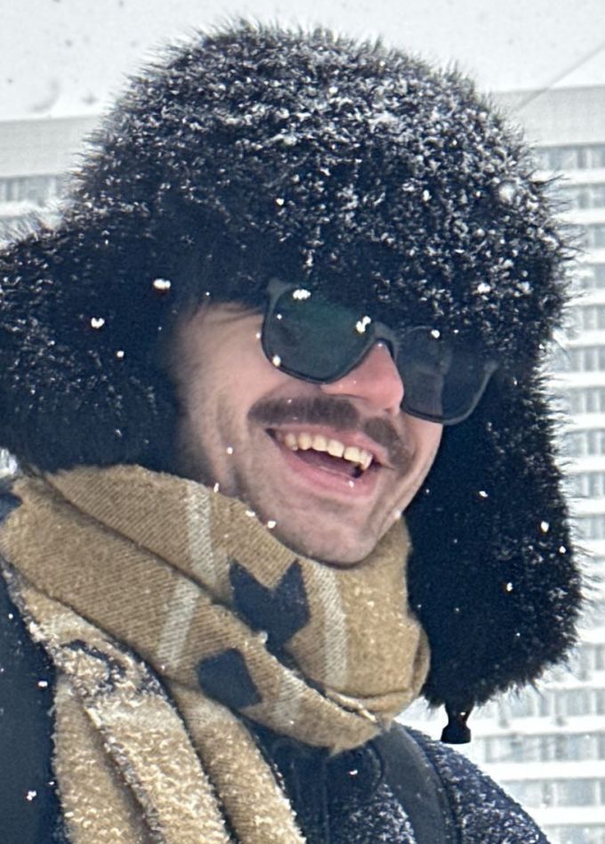 Артём пора домой