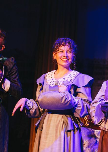 Обыкновенная история