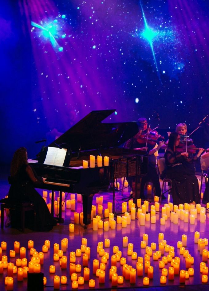 Концерт «Музыка киношедевров в сиянии тысячи свечей»