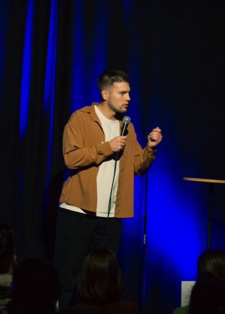 Стендап, открытый микрофон