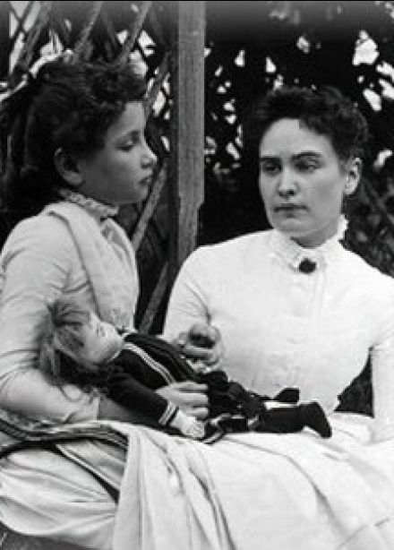 Спектакль «Сотворившая чудо»