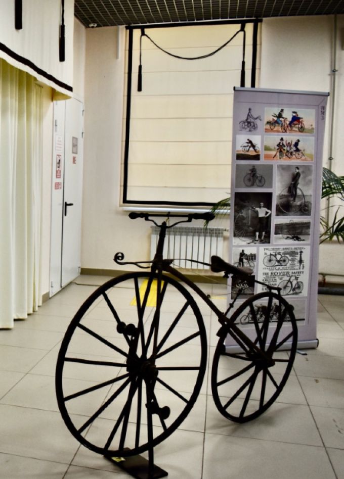 Велосипедные истории: Экскурсия по выставке