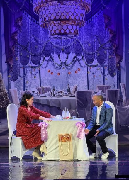 Спектакль «Хорошо, что выжил... Жаль, что из ума»