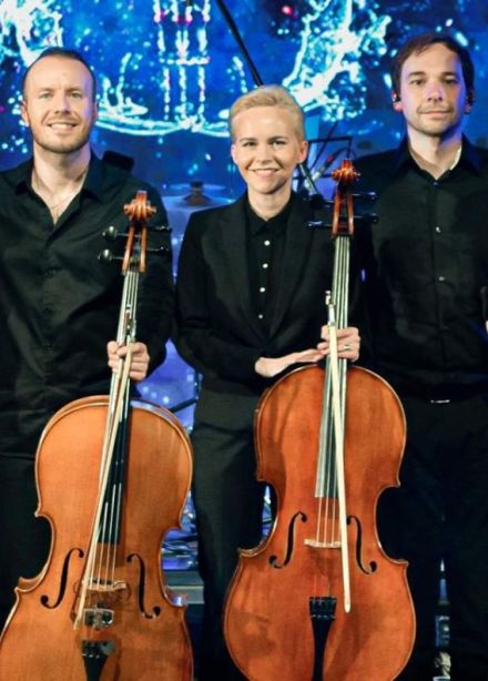 Renaissance Cellos. «Мировые рок-хиты на виолончелях», Дзержинск